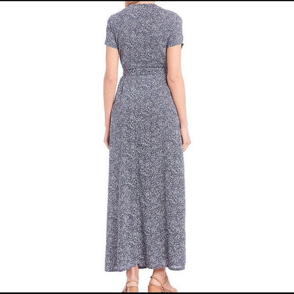 ROXY District Day Maxi wrap Dress - Picture 3 of 11